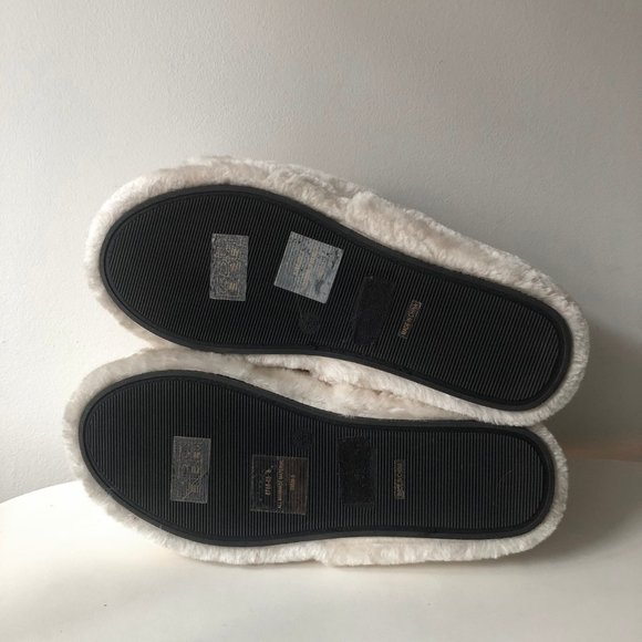 Cream off white faux fur teddy slippers with elastic back - Picture 5 of 7
